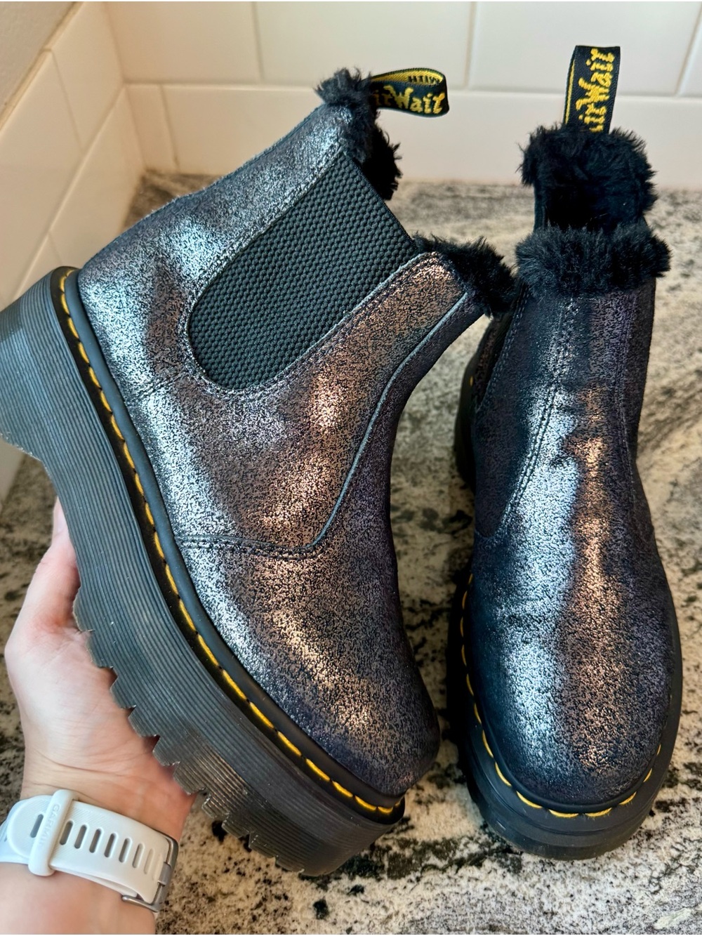 Dr. Martens 2976 Quad Faux Fur Lined Platform Chelsea Boots Gunmetal Crackle L 7